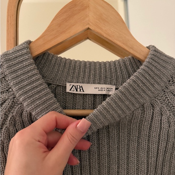 Zara Gray Ribbed Cropped Knit Top - Picture 5 of 6